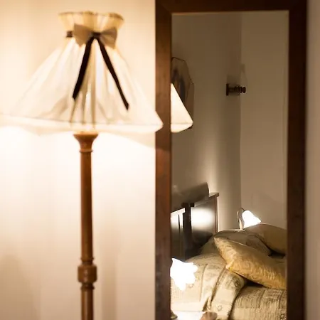 B & B Antico Borgo Teresiano-3